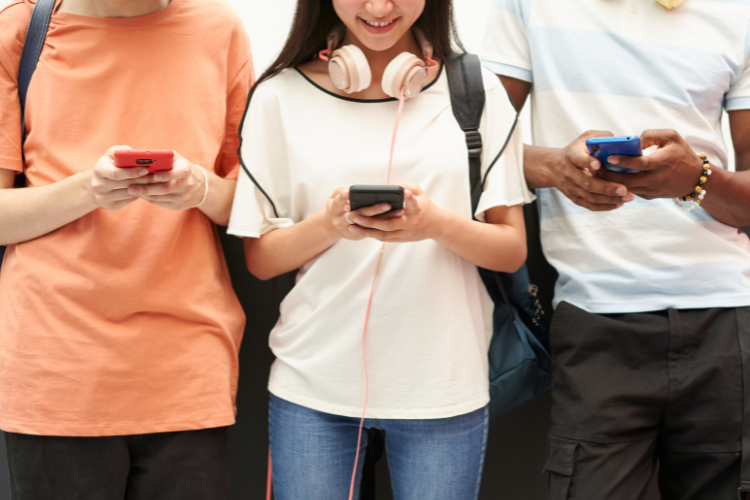 Кредит для 18-річних осіб